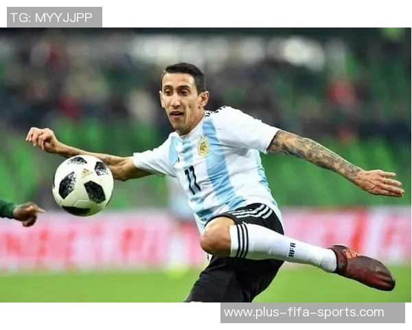 足球超级巨星也好他们背后的故事与荣耀成就的传奇之路